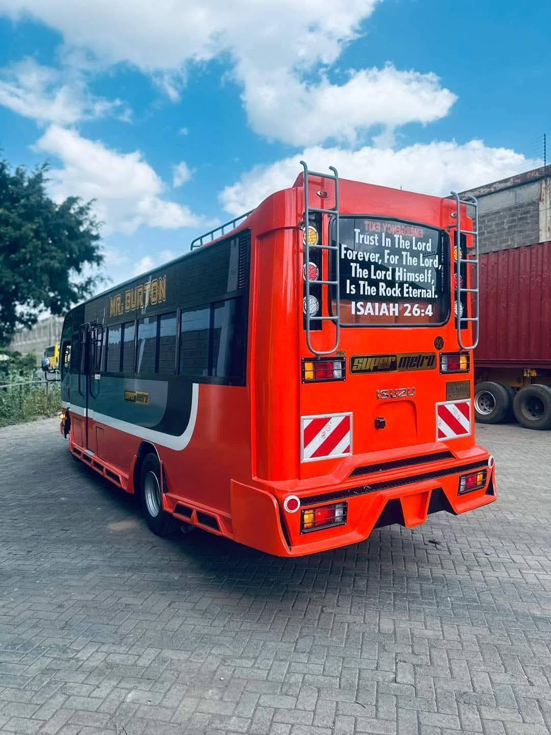 ISUZU HEAVY COMMERCIAL